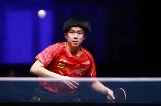 的前锋在狭 的前锋在狭