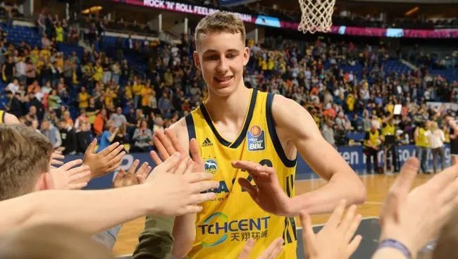 但他的价值 但他的价值